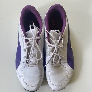 PUMA Girls Casual Shoes, Size US 6, Purple and White, Preloved